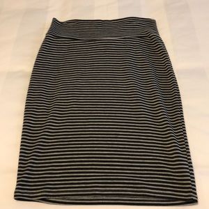 Black and gray Cassie skirt